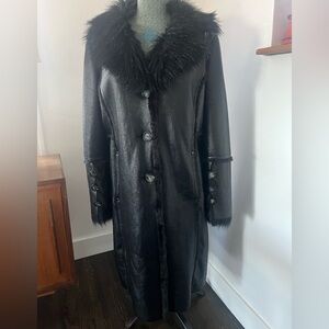 Jones New York Faux Black Leather Coat with Faux Fur Trim size 16-18